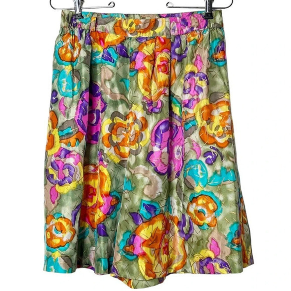 Vintage RESTLESS CLOTHIER 90s Silk Watercolor Floral Flowing Shorts Size M - Picture 1 of 11